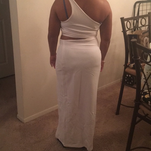 Boutique Style Sexy White Dress - Picture 8 of 8